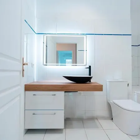 La Reine Tranquil Haven Apartment *
